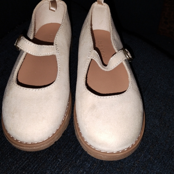 Mary-Jane Ivory Colored Shoes for Toddler Girls Old Navy Youth 11. Tan suede - Picture 3 of 7